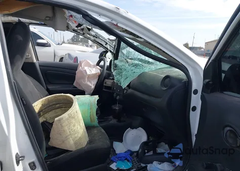 2014 Nissan Versa 1.6 S from USA, damaged, VIN 3N1CN7AP2EL853385